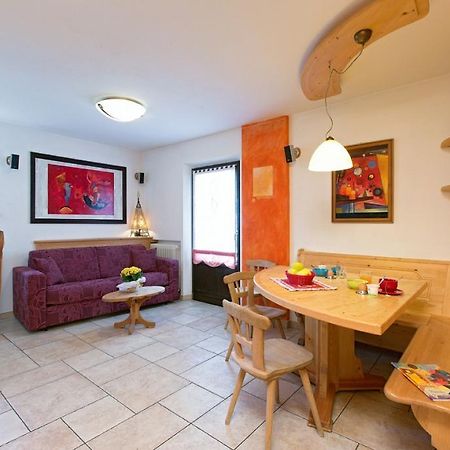 Art Apartments Kandinsky Лівіньо Екстер'єр фото